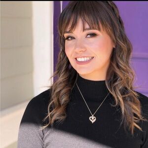 Meet your Posher, JaNae